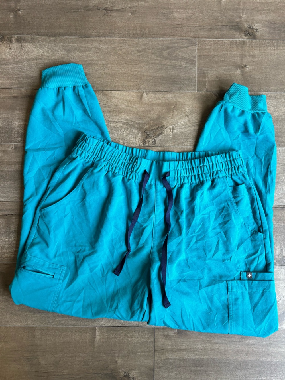 FIGS Women's Uman 11-Pocket Relaxed Jogger Scrub Pants XL Caribean Blue /Teal